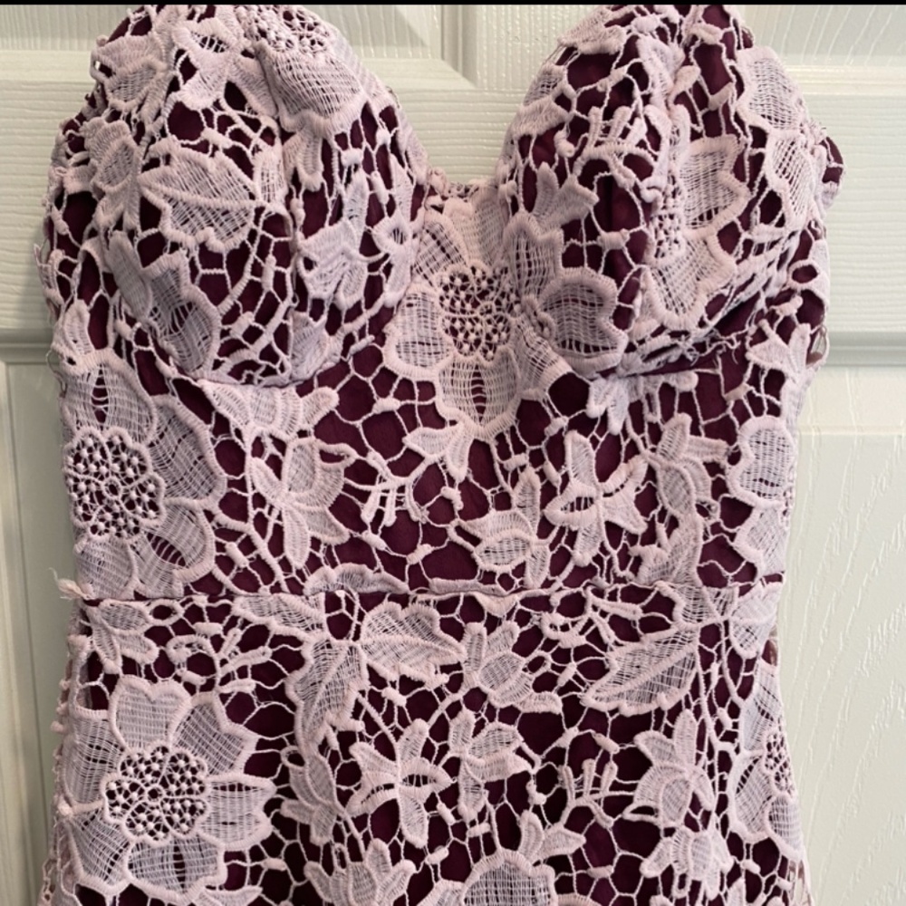 Floral Lace Midi Dress - Picture 3 of 5